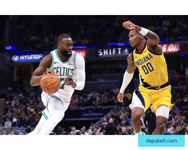 凯尔特人主场力克步行者收获胜利比分定格一零三比九五